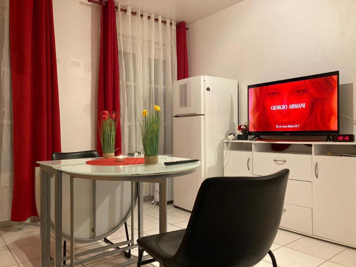 Studio Calme Et Eclaire Proche De Nation C Apartment Paris Exterior photo