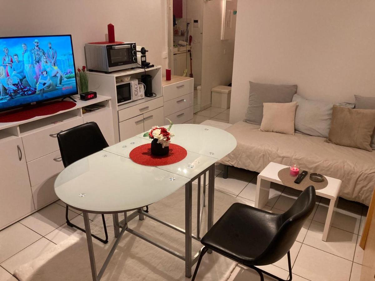 Studio Calme Et Eclaire Proche De Nation C Apartment Paris Exterior photo